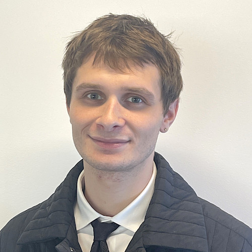 Matthew Roediger Headshot